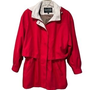 Vintage Forecaster Sport Women’s Coat Red Size Medium Zipper and Buttoned hood